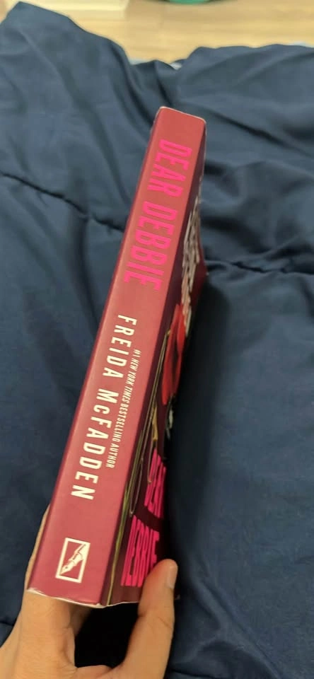 Dear debbie novel - photo 3