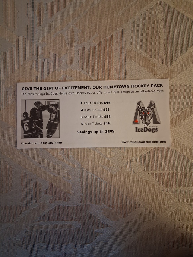 2002 Mississauga IceDogs HomeTown Hockey Packs offer flyer
