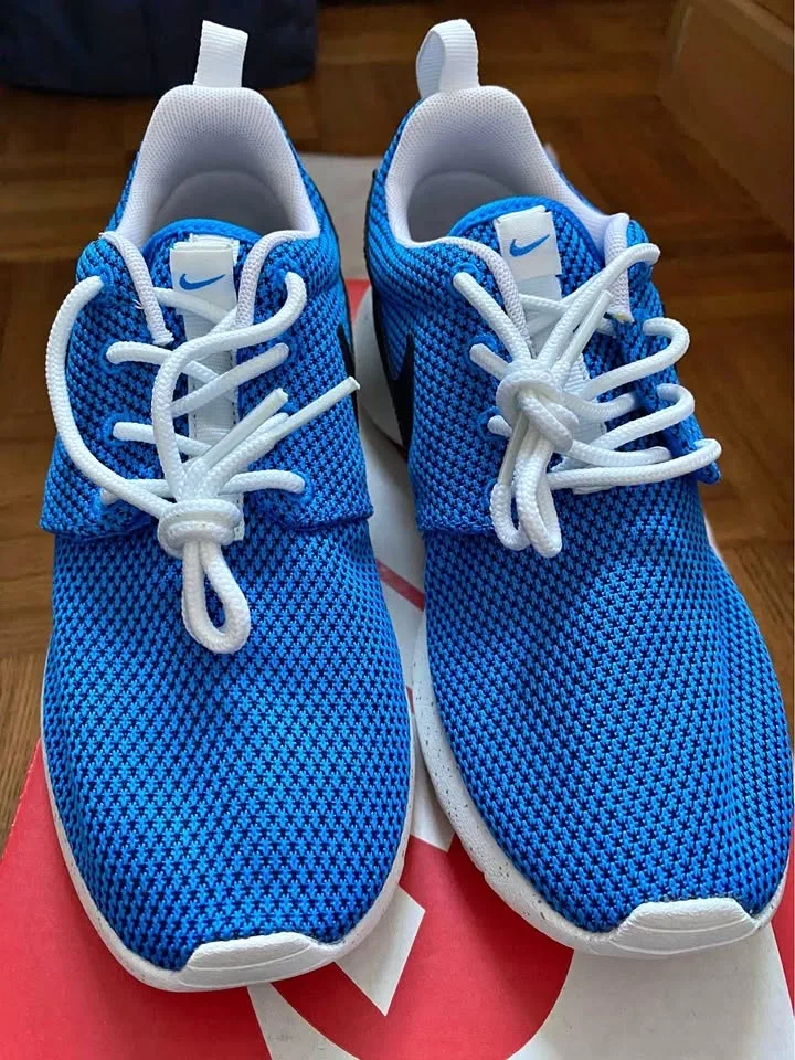 NIKE ROSHERUN (GS)
