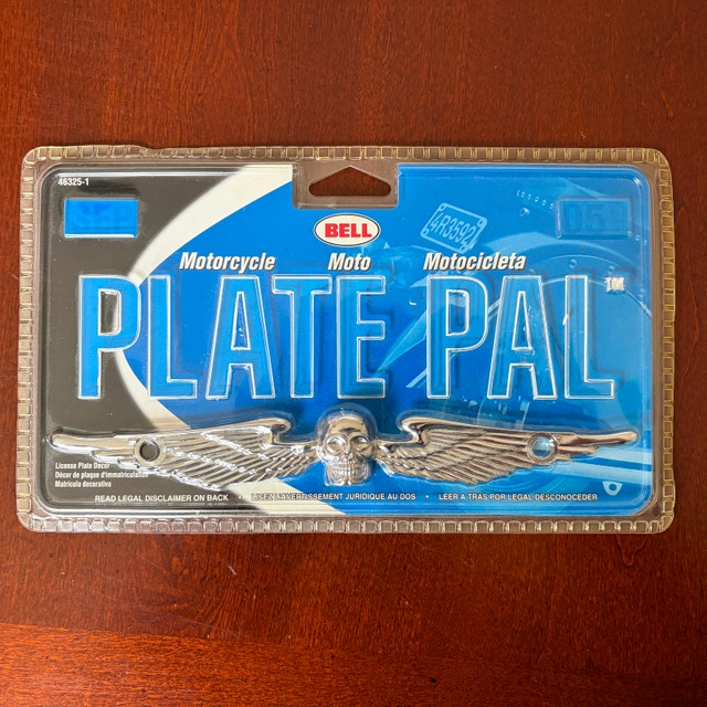 Skull Wing Motorcycle License Plate Mount – Chrome Metal (NOS)