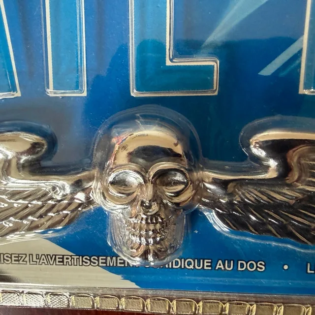 Skull Wing Motorcycle License Plate Mount – Chrome Metal (NOS) - photo 2