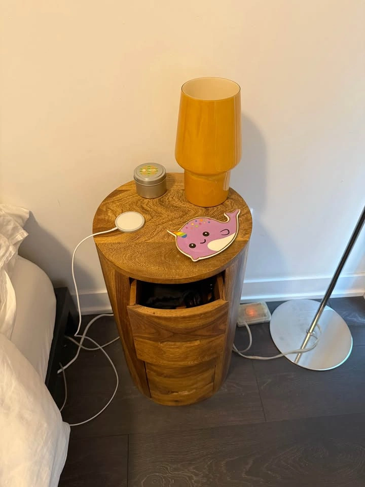 Urban Barn Side Table - photo 3