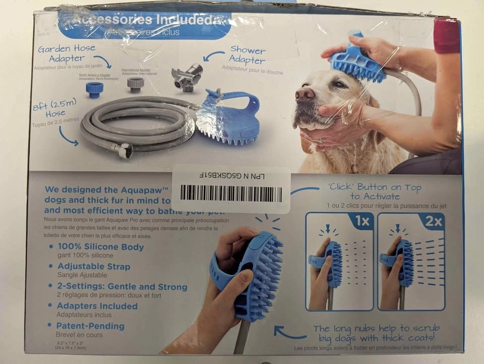 Pet shampoo scrubber