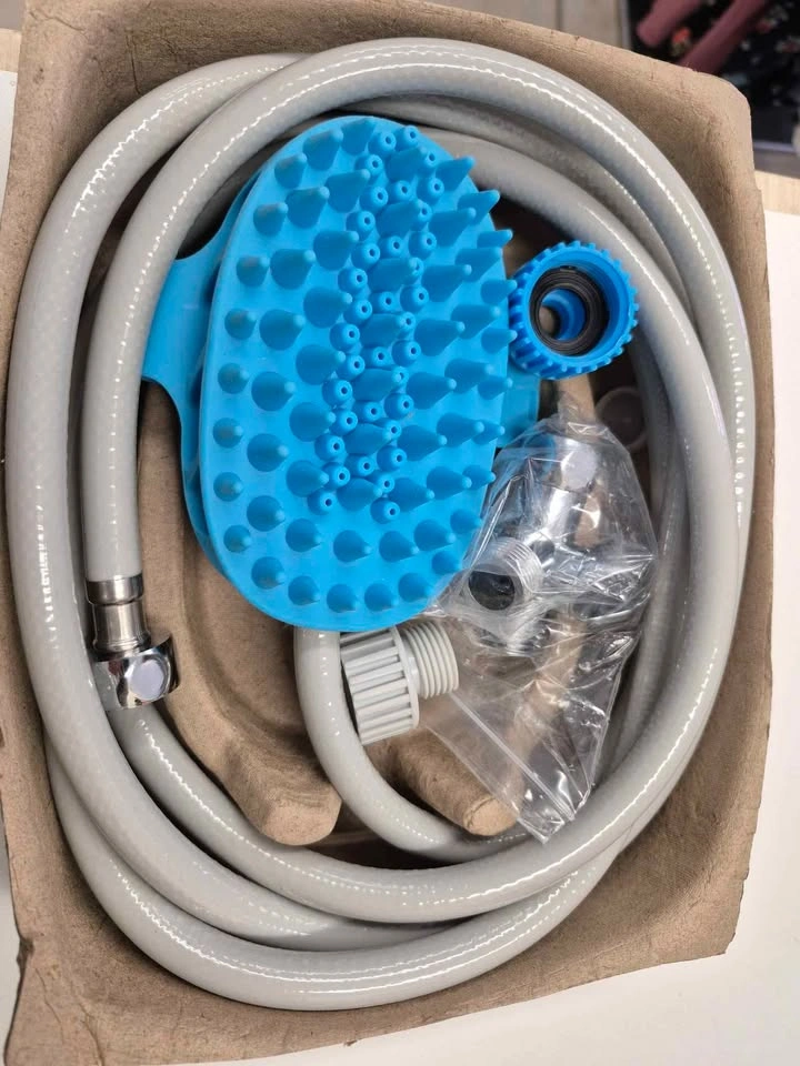Pet shampoo scrubber - photo 2