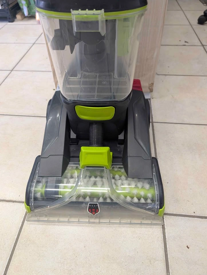 Hoover Dual Power Max Pet Carpet Cleaner - photo 4