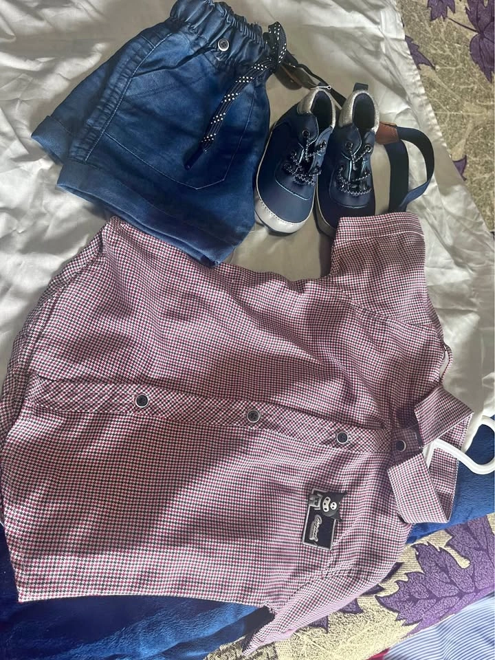 Brand new baby clothes set 6-12 months old with matching shoes