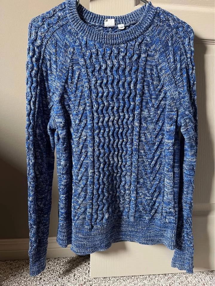 Ladies Tops And Dresses - size M - photo 2
