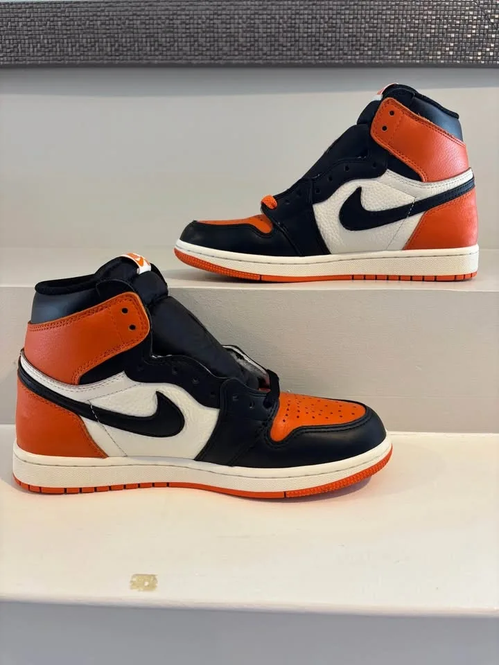 Nike Air Jordan 1 Retro High OG Shattered Backboard 2015 Sz 7M - photo 2