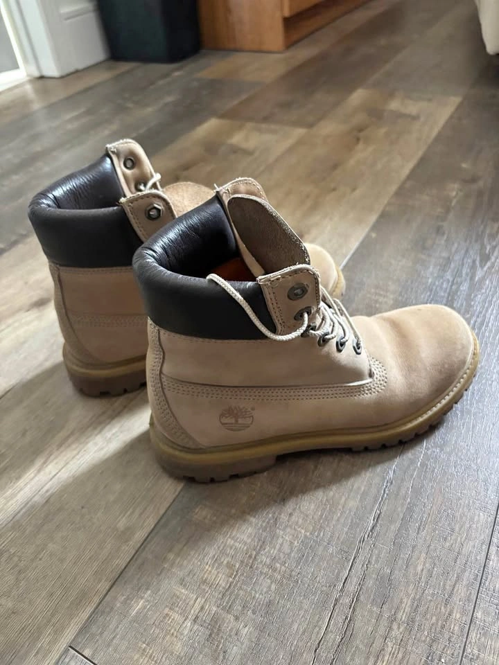 Beige W size 7/39 Timberland Boots