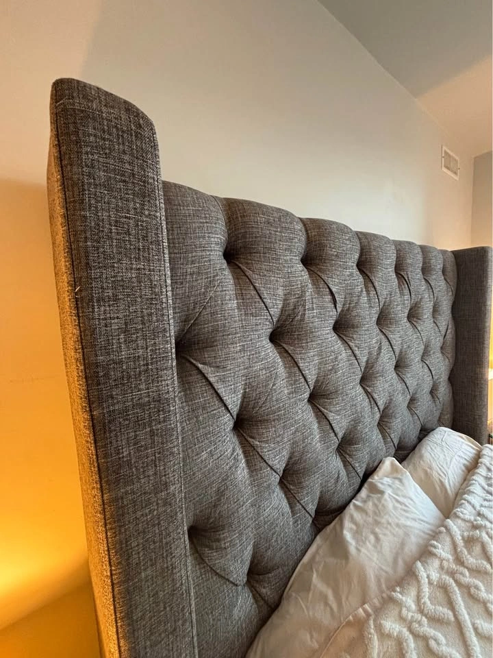Queen Tufted Bed Frame W/ Box Spring - photo 2