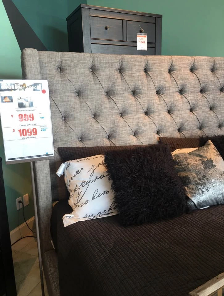 Queen Tufted Bed Frame W/ Box Spring - photo 4