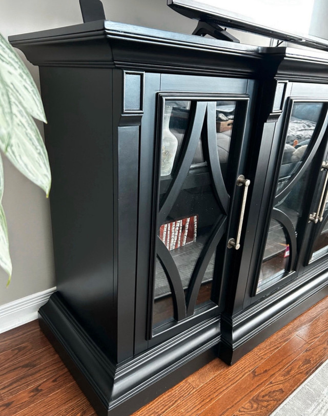Console/sideboard/TV Stand - photo 3