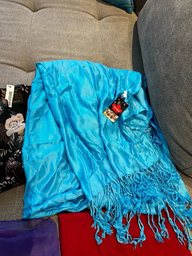 Scarves - Assorted image indicator(5)