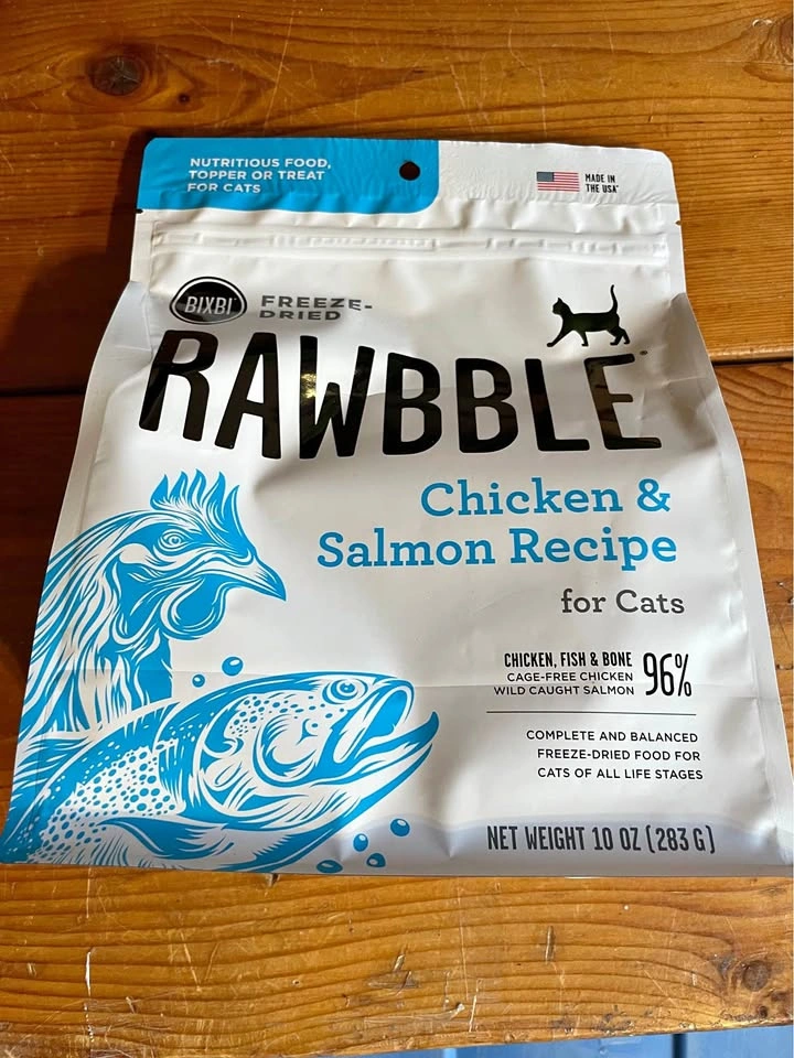 Rawbble Chicken and Salmon Cat Food 10oz Bag