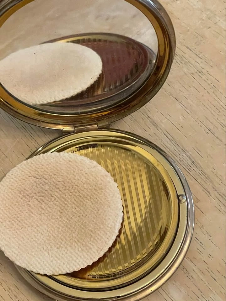 Vintage Stratton Compact Mirror - photo 5