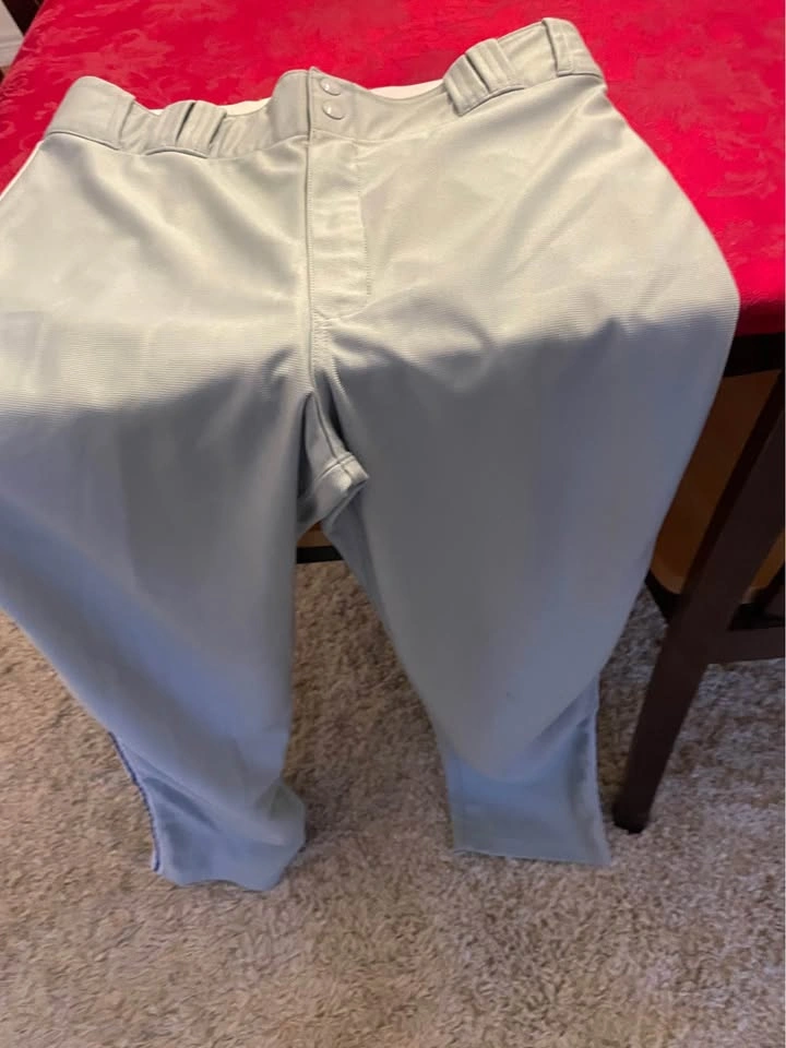 Under Armour Baseball Pants M/L & Mizuno Sliding Shorts - photo 2