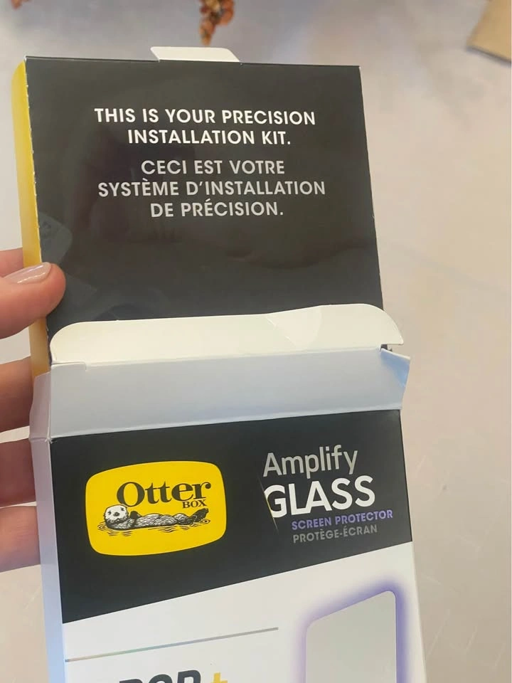 OtterBox Amplify Glass Screen Protector for iPhone 14 Pro - photo 2