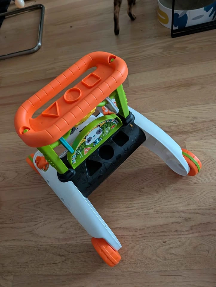 Fisher-Price 2-Sided Steady Speed Panda Walker - photo 2