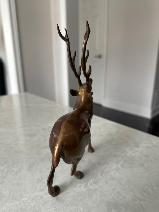 Solid brass VTG deer figurine, stag or reindeer - photo 3