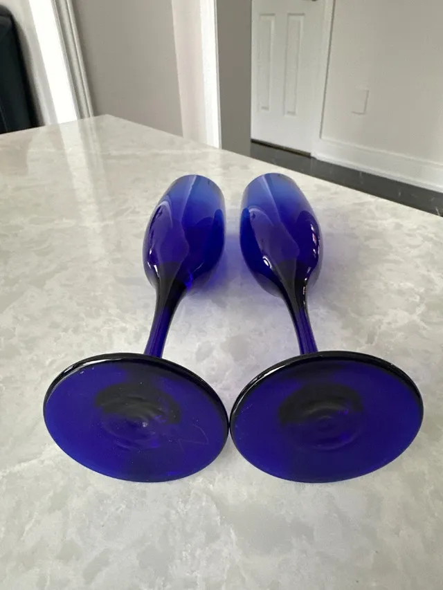 Cobalt Blue Champagne Glasses. Set of two. - photo 3