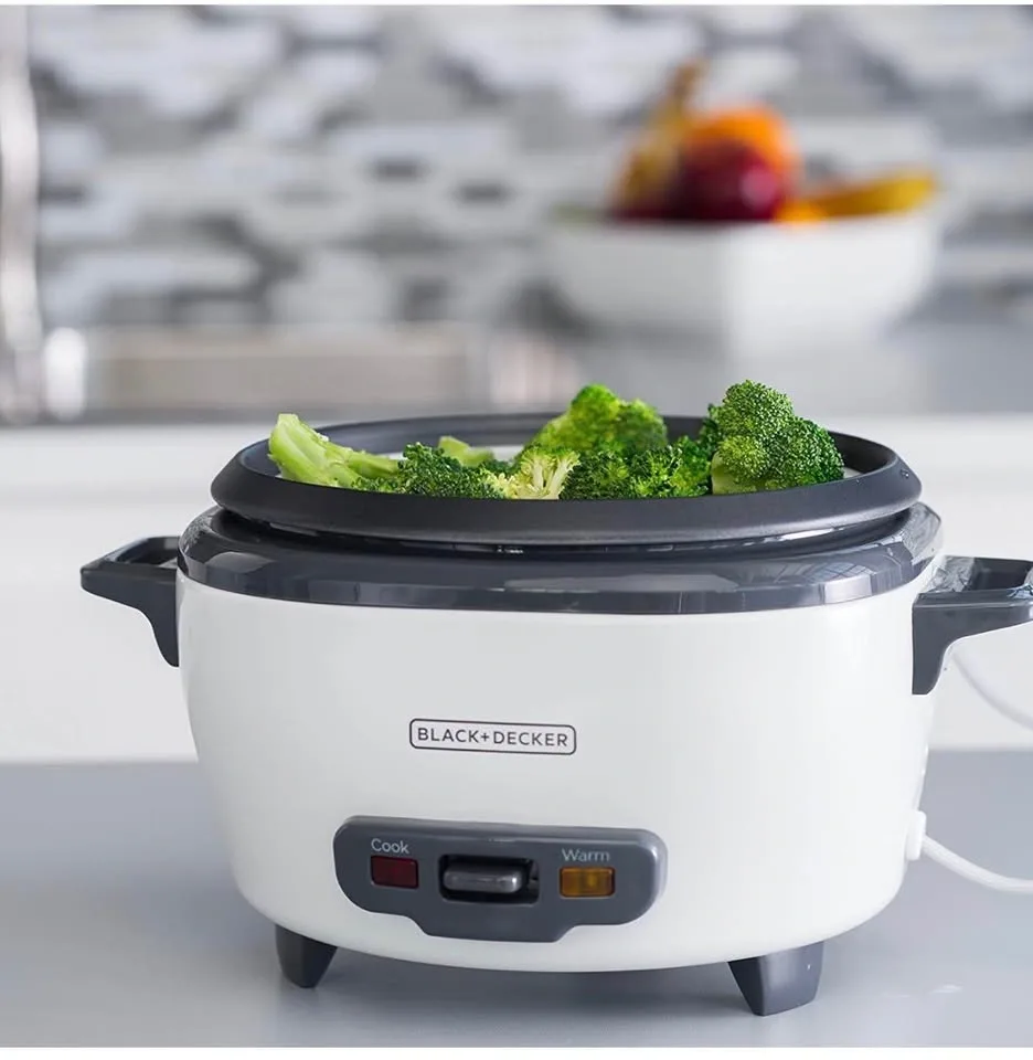Brand New Black+Decker 6-Cup Rice Cooker & Steamer - photo 2