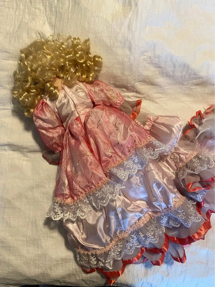 Beautiful Collectible Ceramic Doll - 21" Tall - photo 4