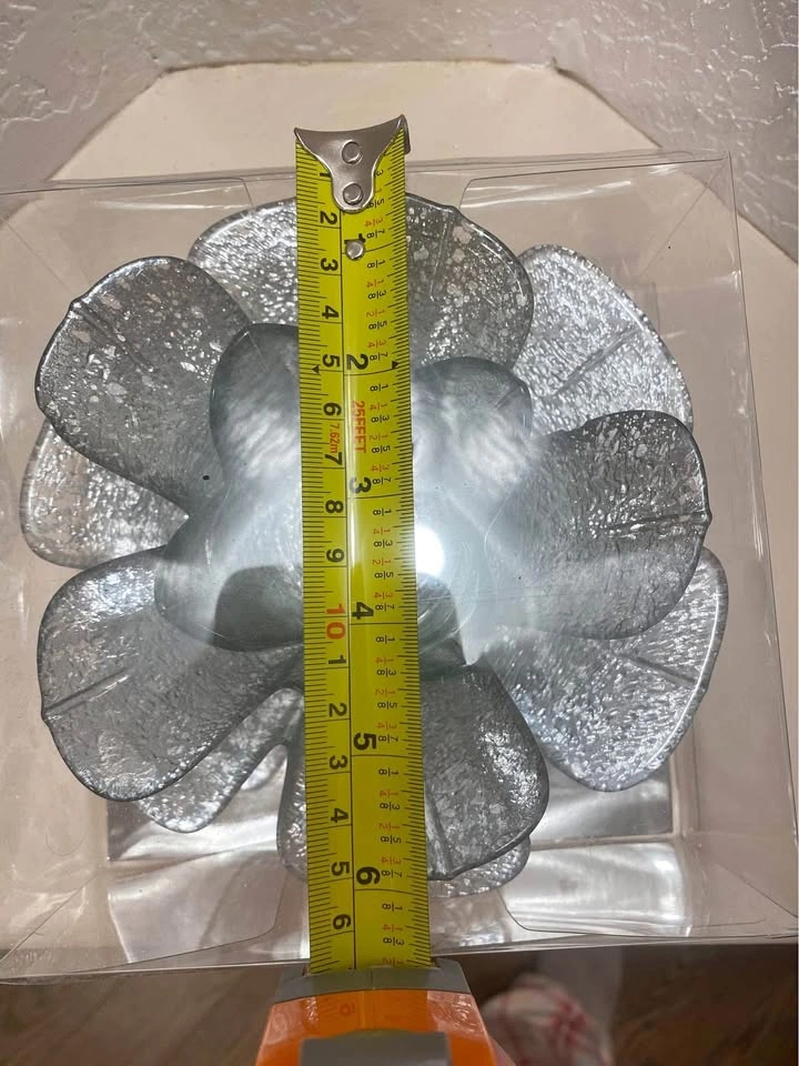 SILVER ROSE TEA LIGHT HOLDER