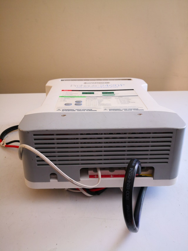 ProNautic 2420P Onboard Marine Battery Charger - photo 3