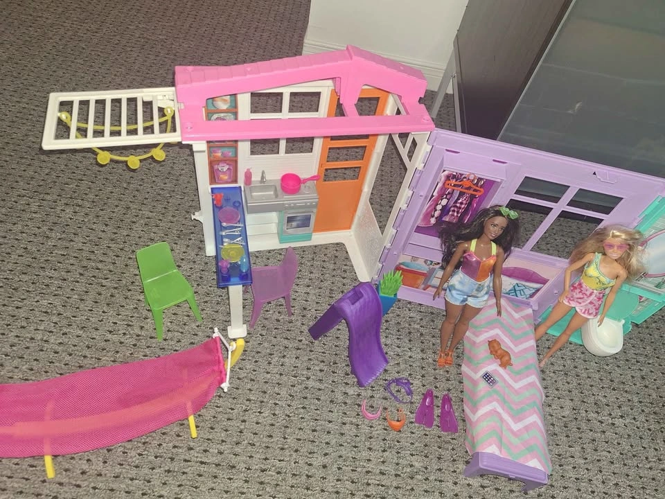✨️🌺🌈Barbie House Playset w Dolls & Accessories🌈🌺✨️ - photo 2
