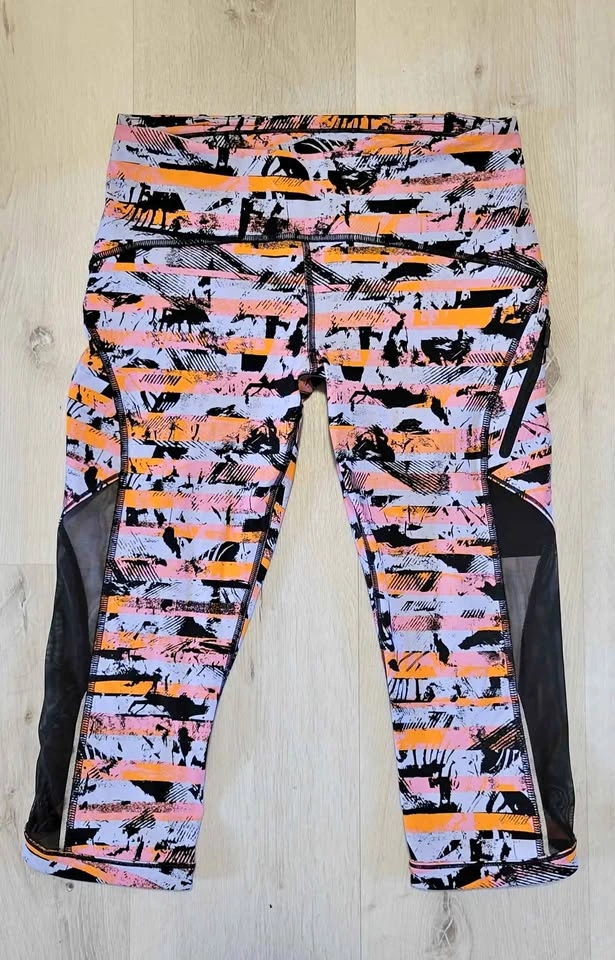 Lululemon Pants Size 4 - Excellent Condition