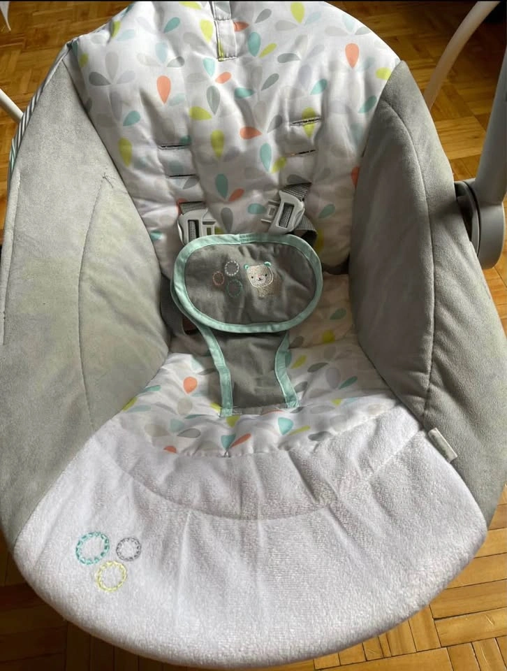 Baby swing with music and toys - photo 2