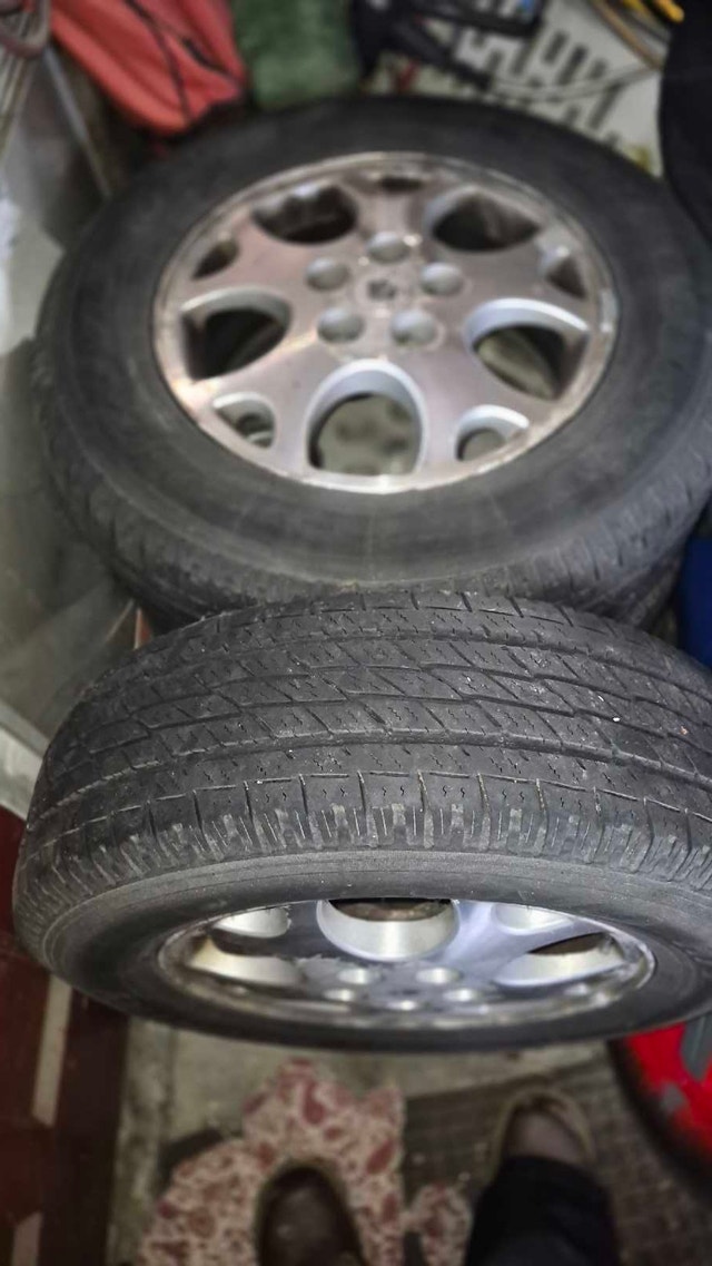 16inch Chevy 5-Bolt Rims from 07 Saturn Vue (5x115mm) - photo 2