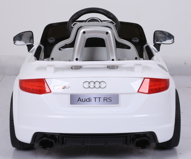 Audi TT RS Kids Ride On Car 12V White w/ Remote - photo 5