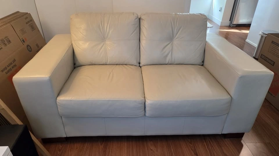 3 and 2 seats leather sofa - photo 3