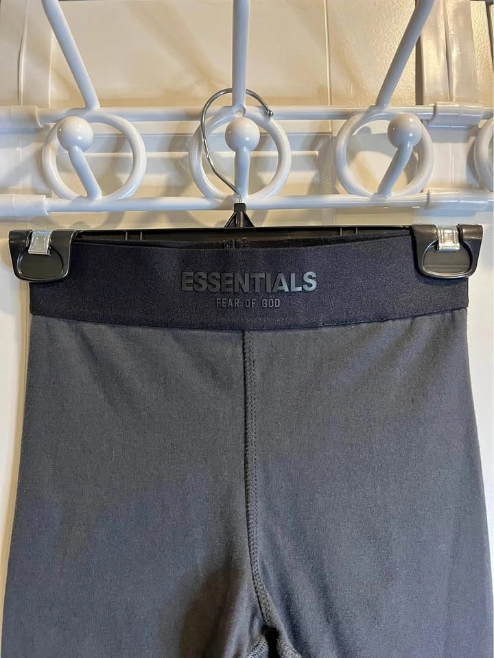 ESSENTIALS FEAR OF GOD High-Waist Grey Leggings S