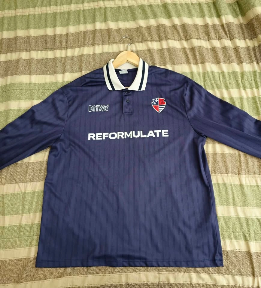H&M Long Sleeve Jersey - Size Medium
