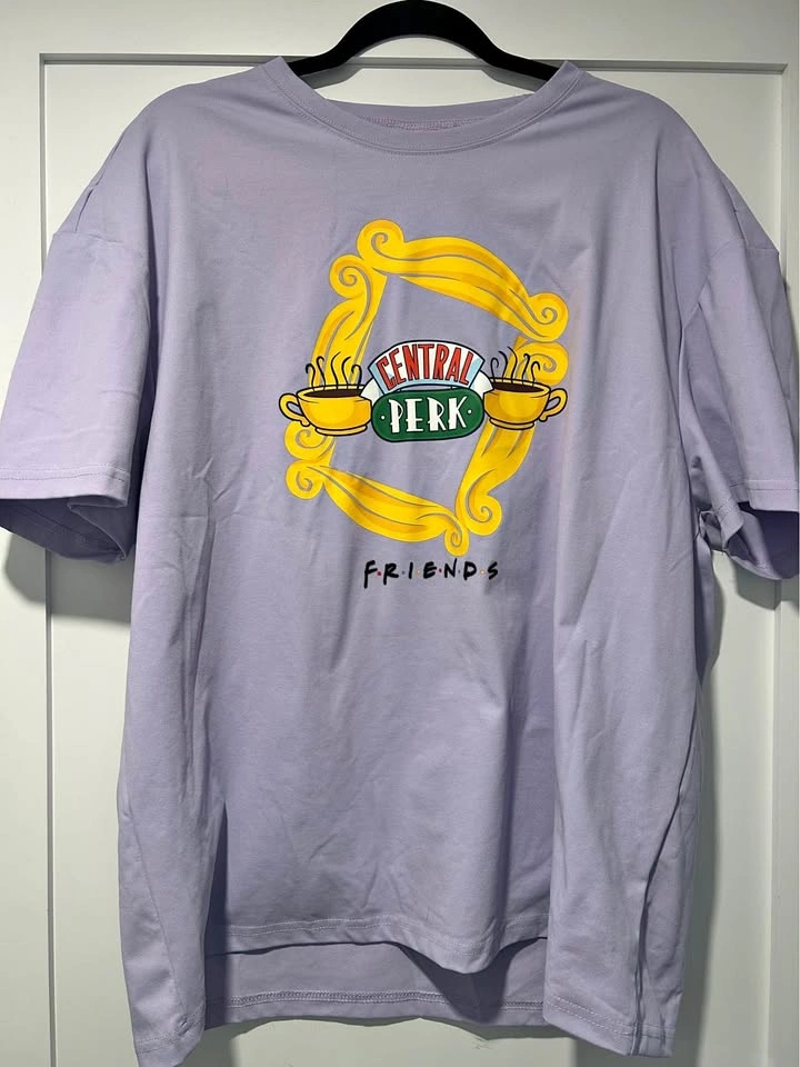 Friends Merch T-shirt Central Perk XXL