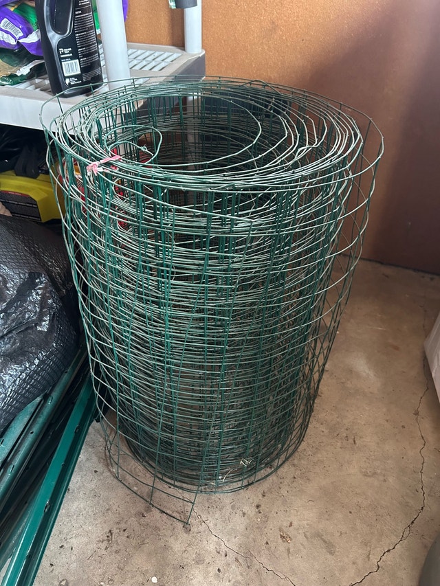 Everbilt Green Vinyl-Coated Welded Wire Netting Fence - photo 3