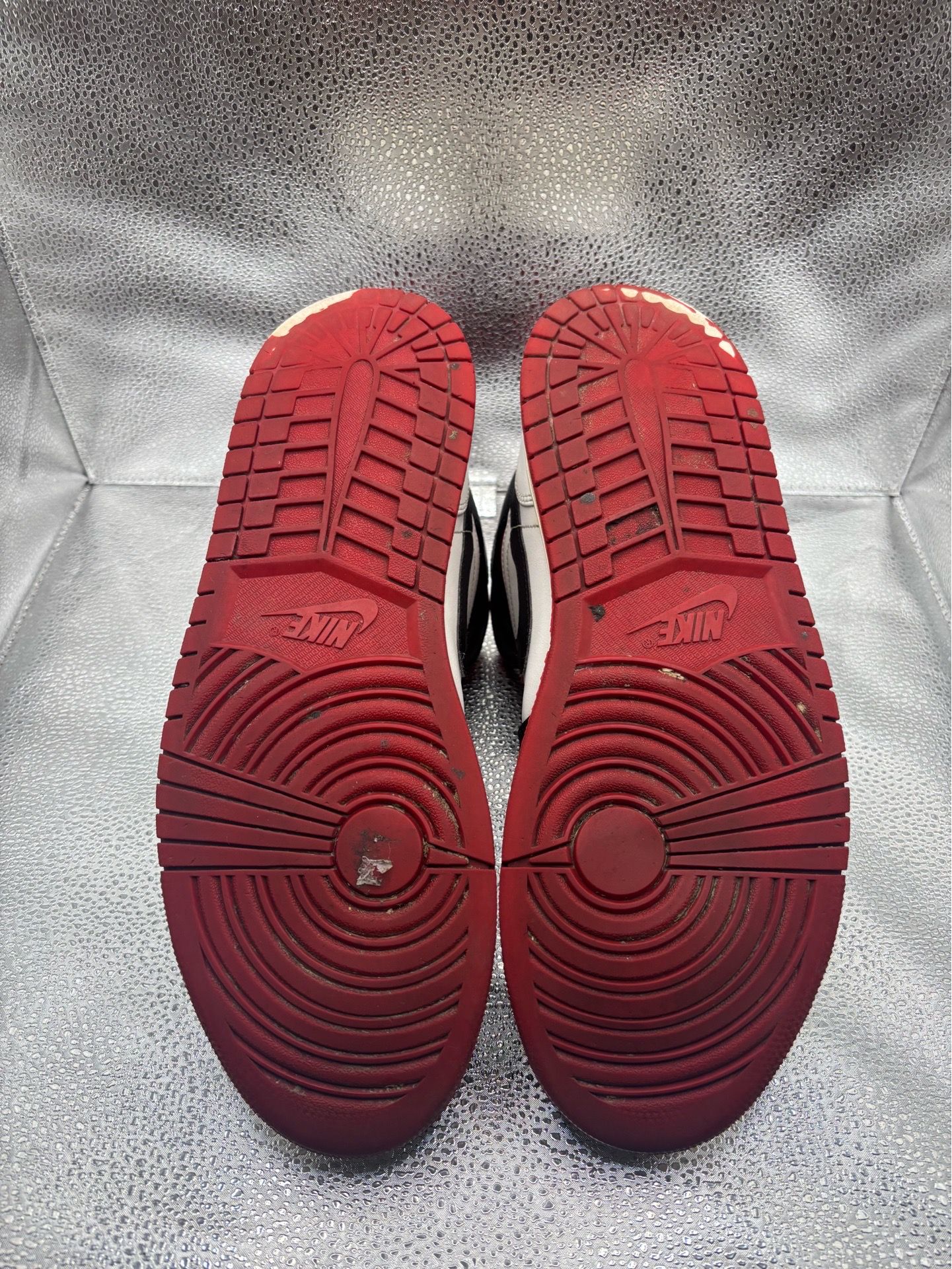 Air Jordan 1 mid gym red black toe - photo 3
