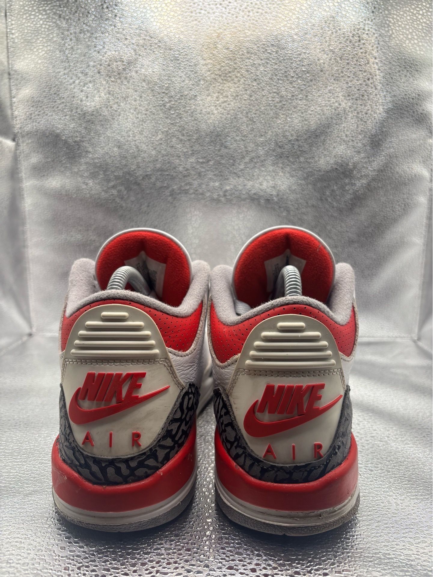 Air Jordan 3 Fire Red 2022 GS - photo 4
