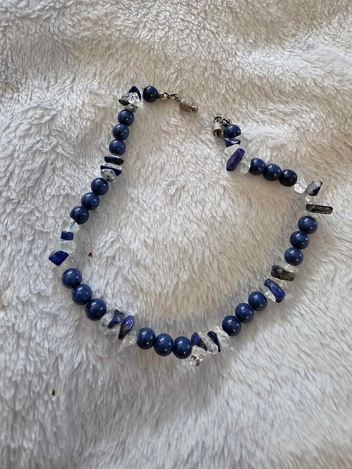 Blue vintage beaded bracelet
