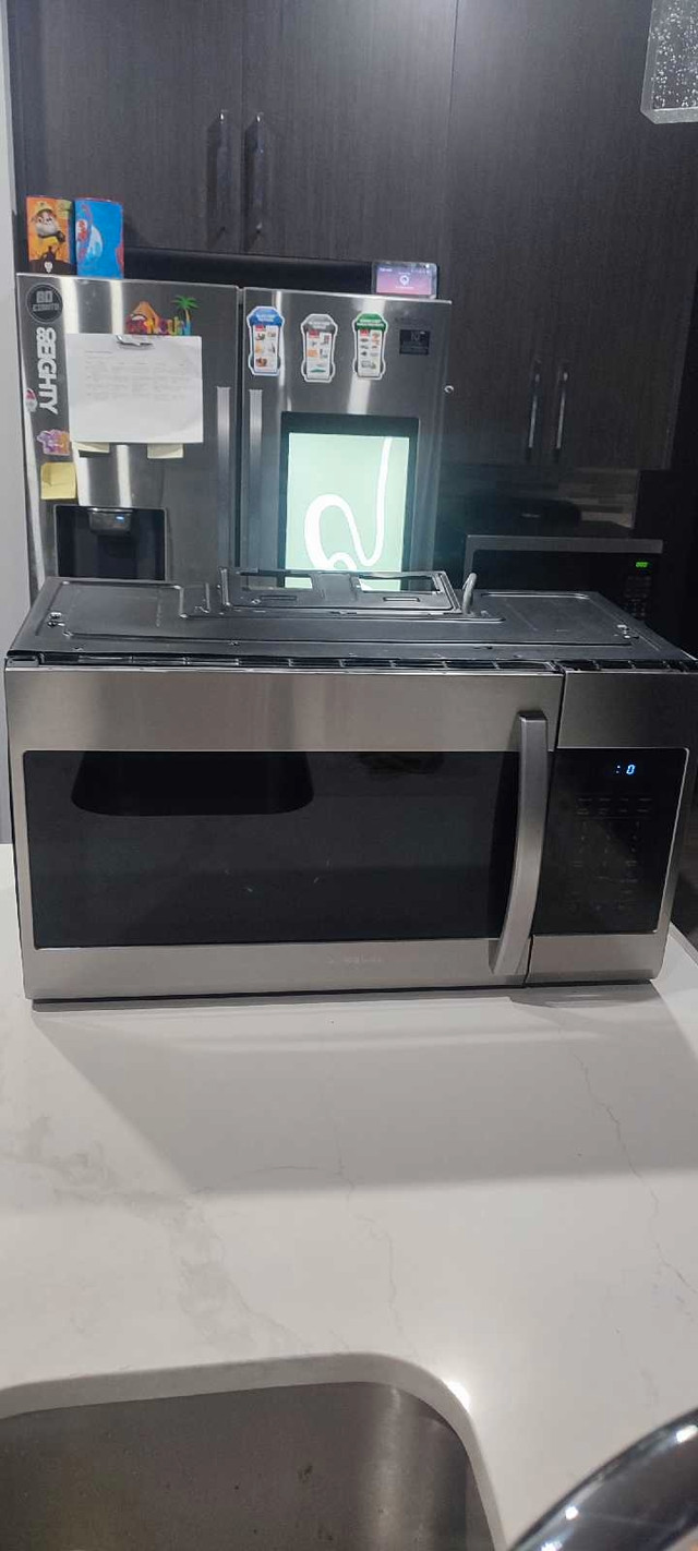 Samsung OTR Microwave - READ DESCRIPTION