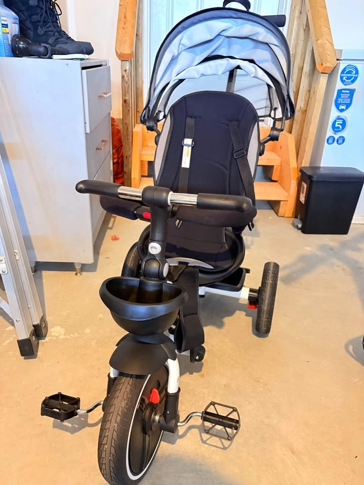 Kids Tricycle with Push Handle - photo 5