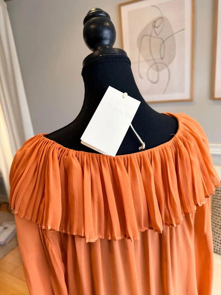 Blouse Size 4 - photo 2