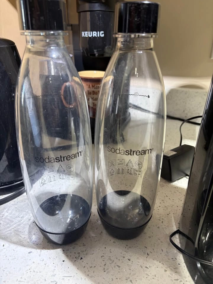 Soda stream with bottles - photo 2
