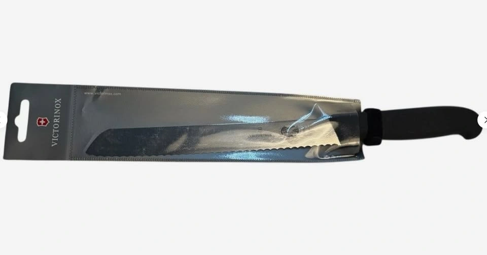 Victorinox 8" Wavy Serrated Bread Knife Slant-tip 5.2533.21 - photo 5