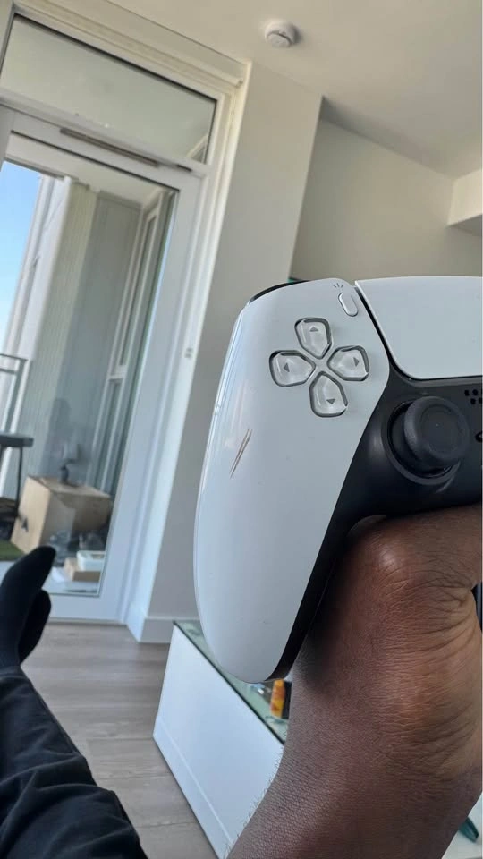 PS5 Dualsense Controller - photo 3