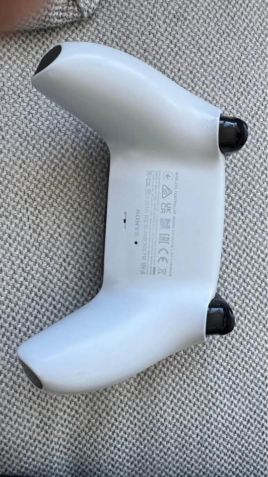 PS5 Dualsense Controller - photo 4
