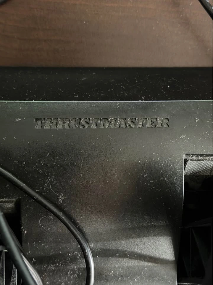 Ferrari Thrustmaster 458 Spyder - photo 4