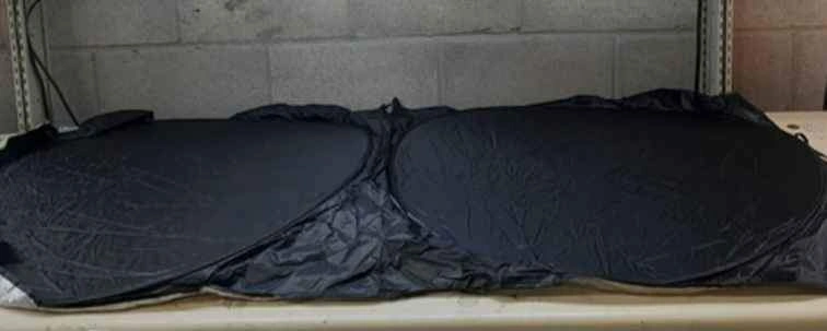 New Windshield Sun Shade (Large 64 x 33.5 inches) - photo 3